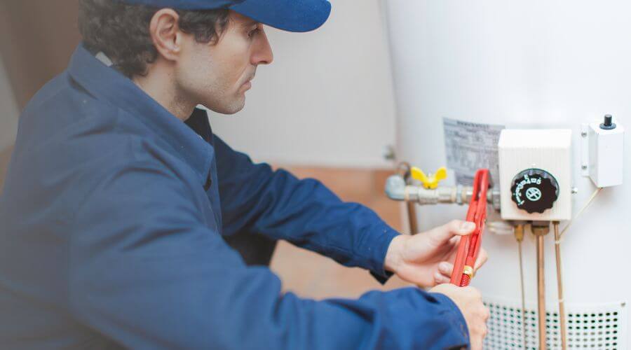 Professional expert plumbing services in Gladstone, NM